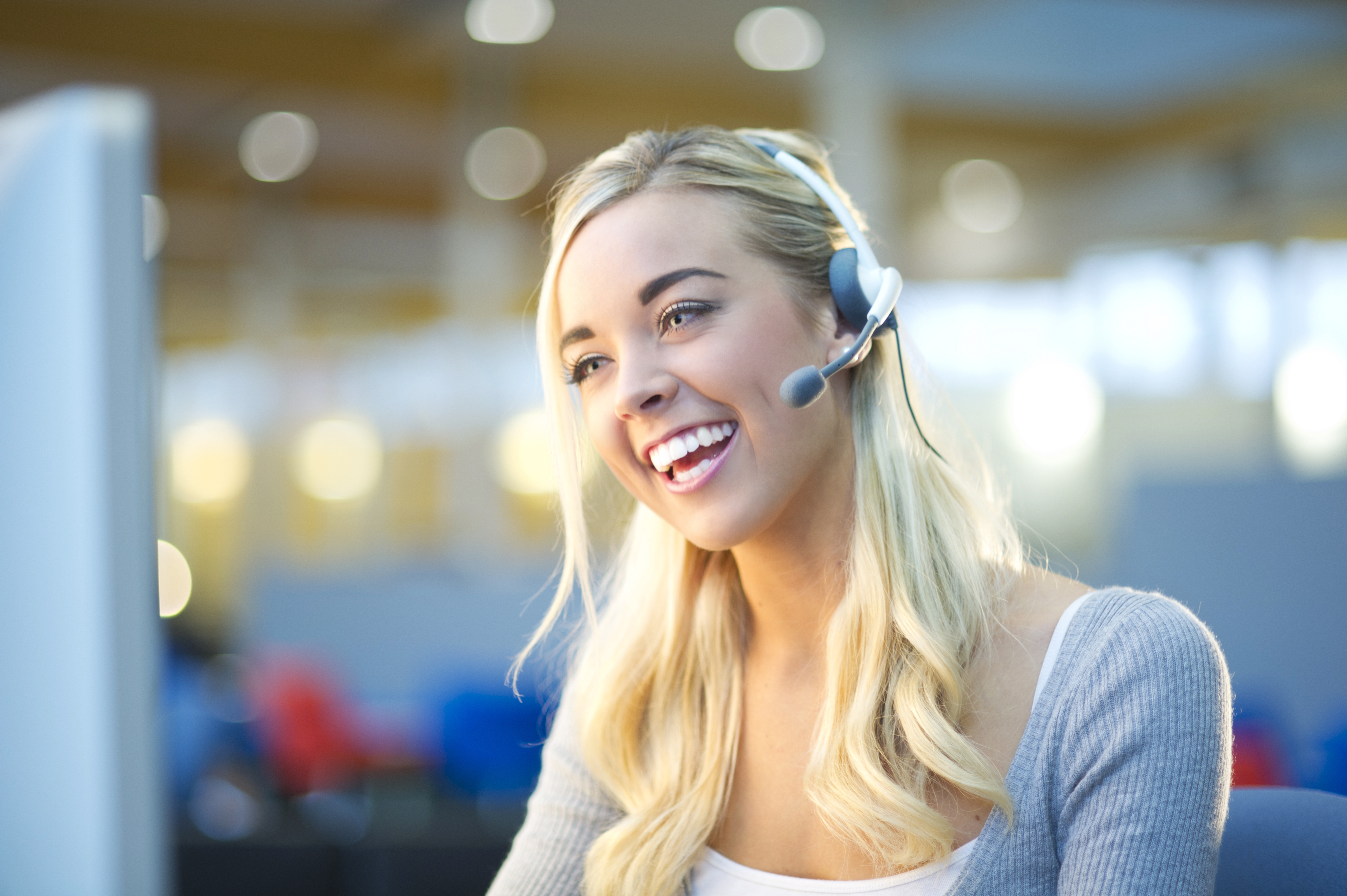 CALL CENTER: TELEPHONE ANSWERING SERVICE FOR BUSINESS